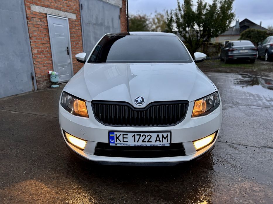 Продвм Skoda Octavia A7 2013