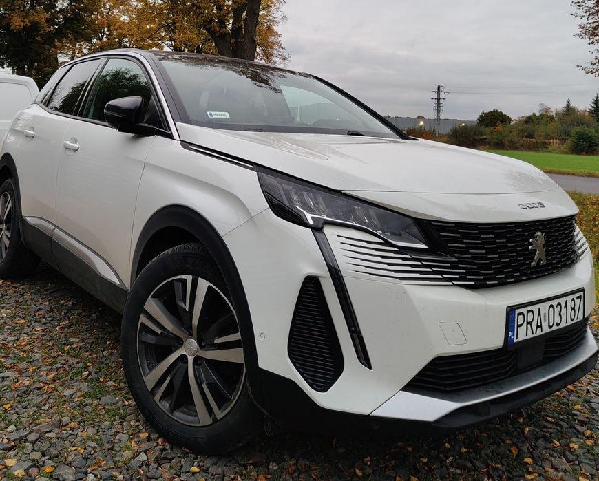 Peugeot 3008 1.2 PureTech EAT8 2021 Biała Perła