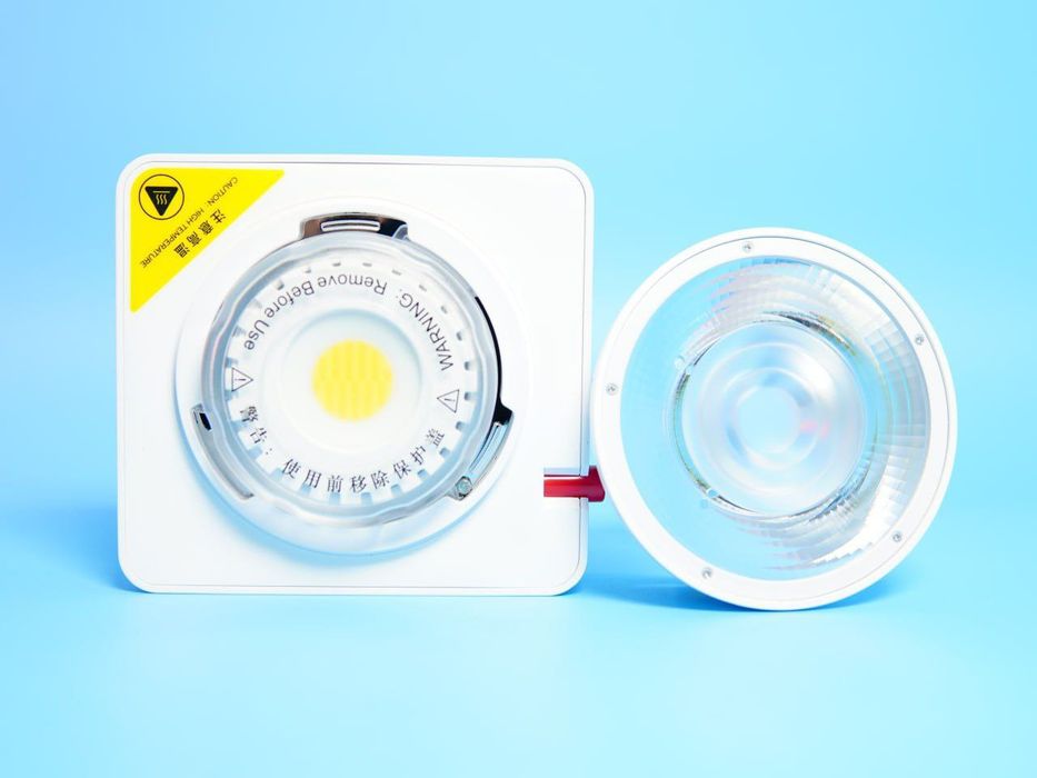 Постійне LED світло Godox ML100 Bi