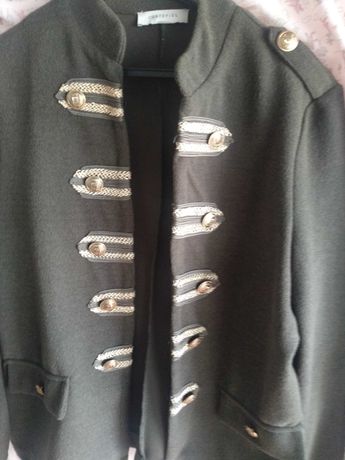 Casaco de lã estilo militar de botões dourados - Cortefiel (Natal)