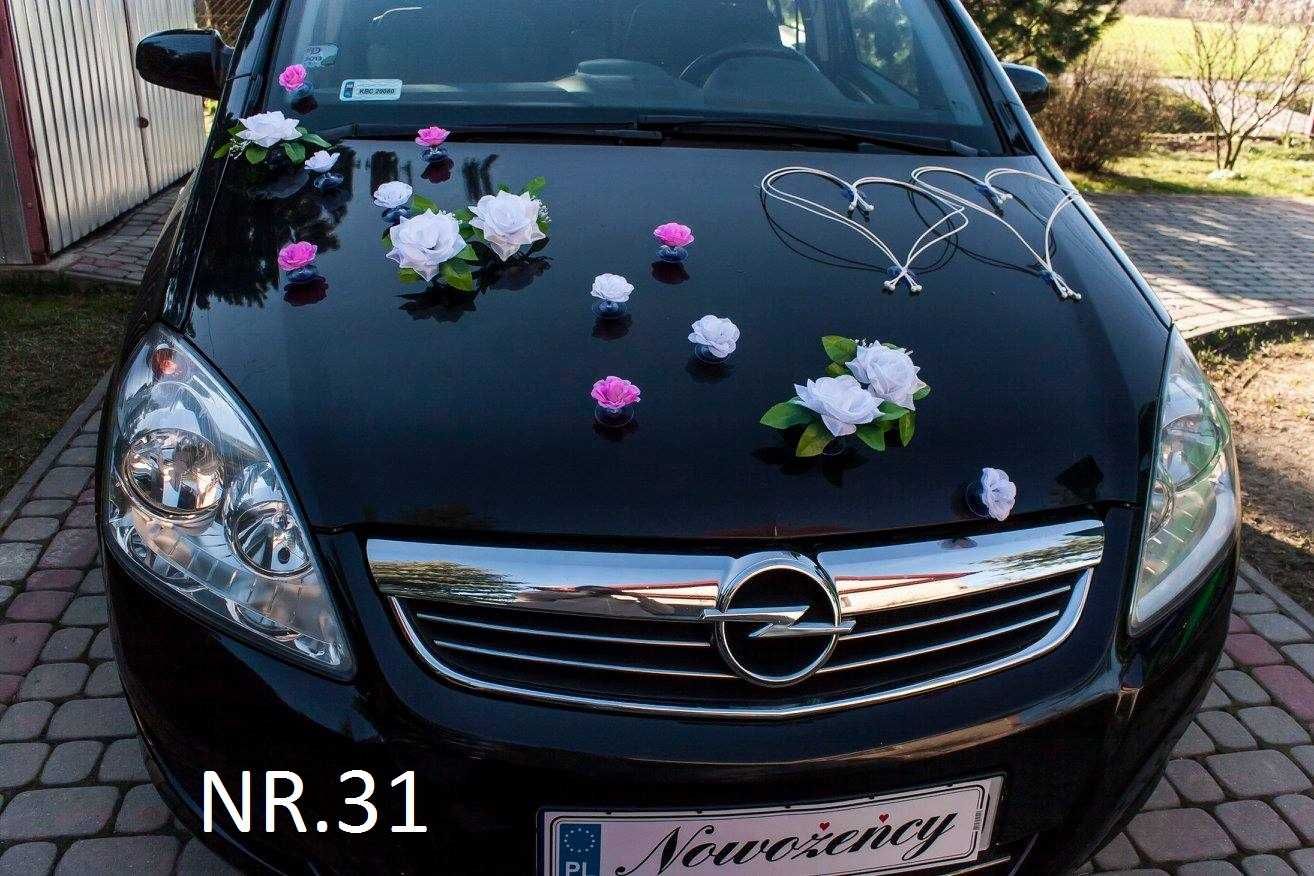 Nowoczesna dekoracja na przejazd ślubny auto wesele 031