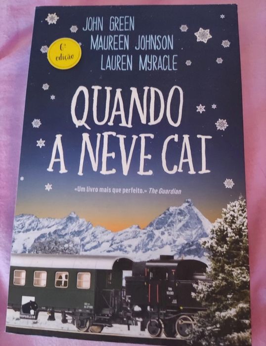"Quando a Neve Cai" de John Green, Maureen Johnson e Lauren Myracle