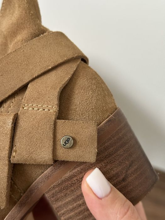 Ковбойки угг/ugg /натуральний замш