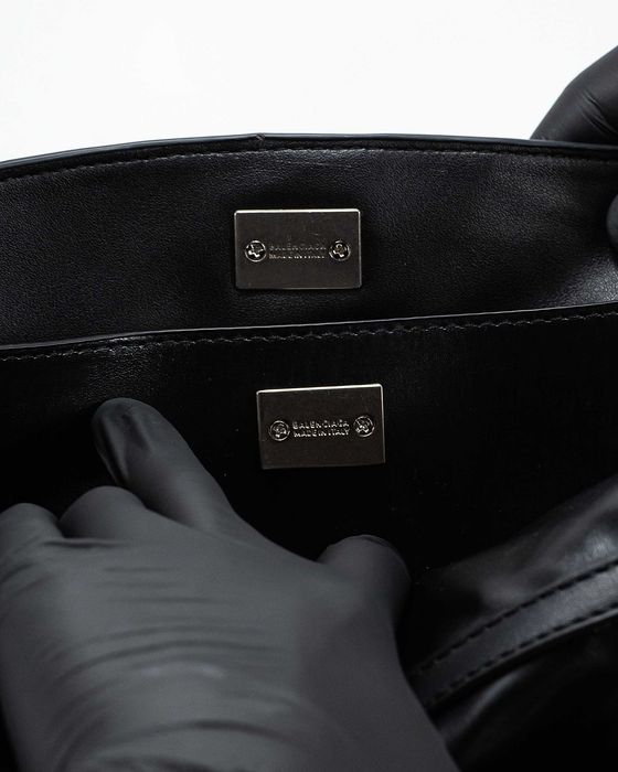 Сумка Balenciaga Everyday Black Leather LUXE