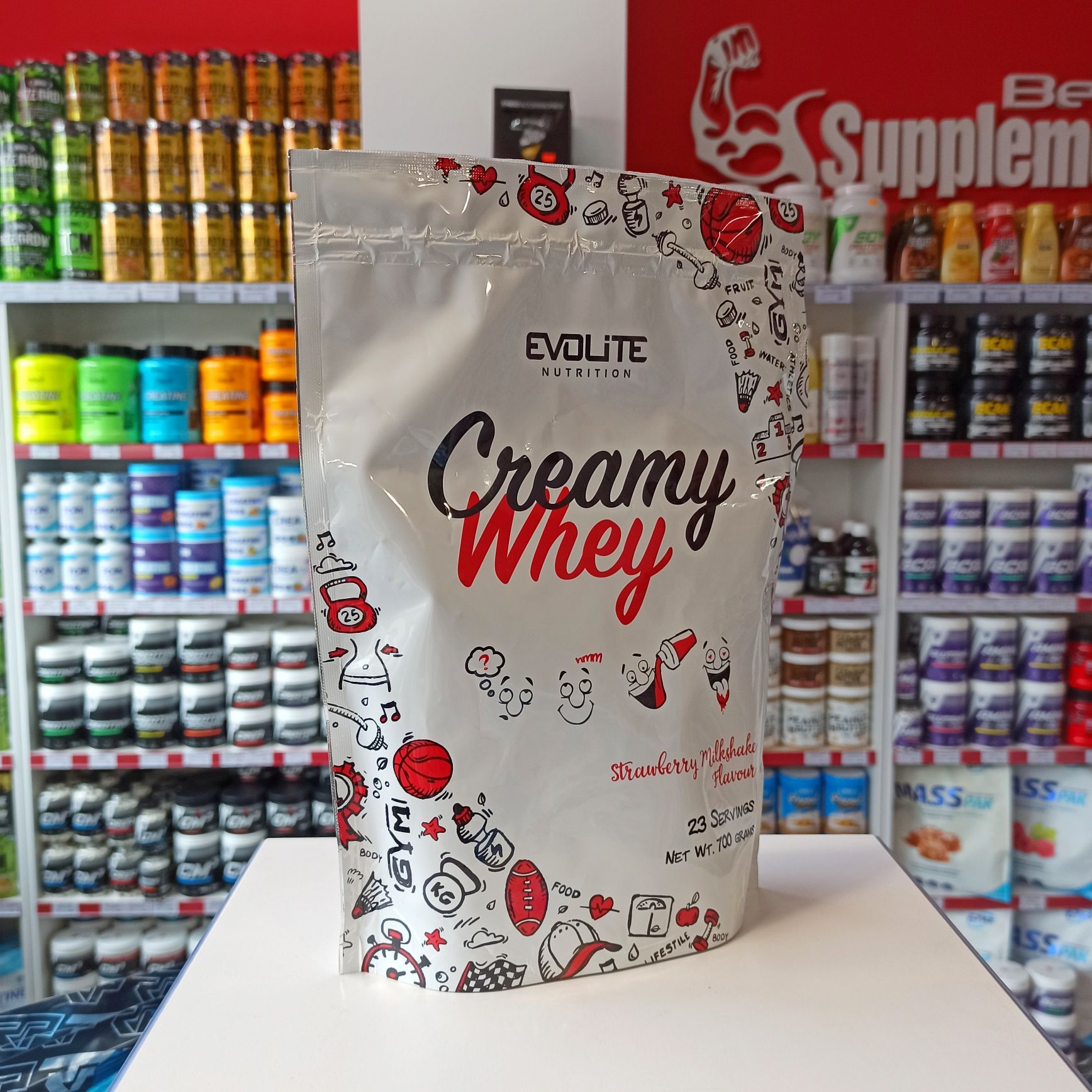Evolite Creamy Whey 700g Białko WPC Odżywka Białkowa truskawkowa