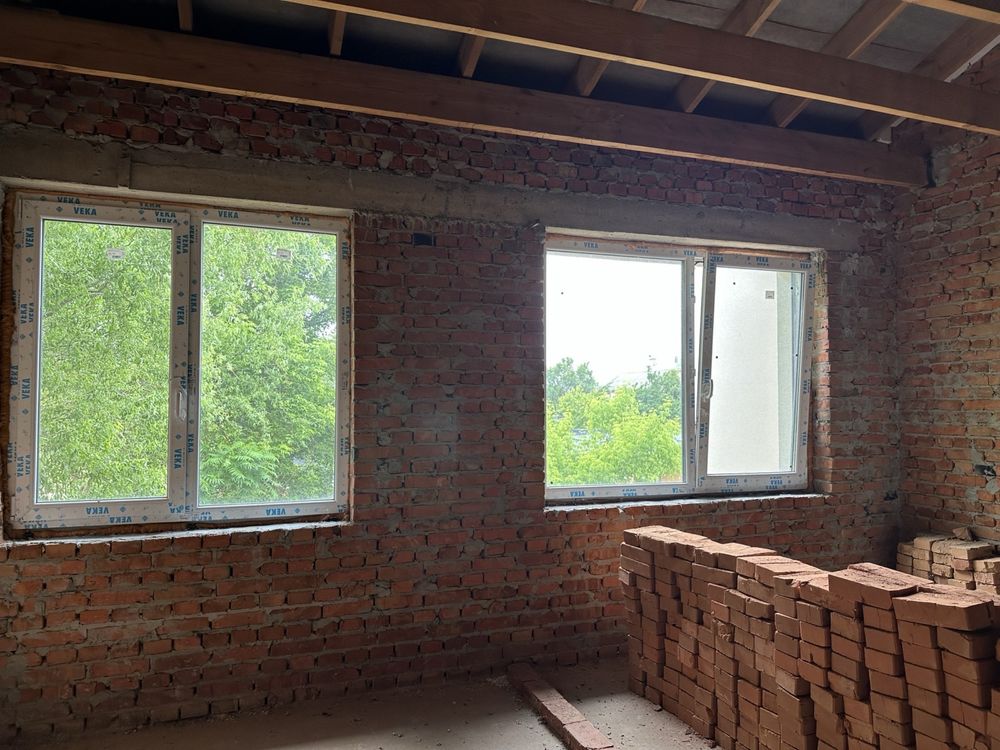 Кутовий Таунхаус з газом. Ділянка 5 соток