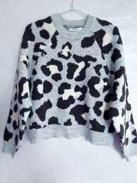 Sweter w panterkę Pull&Bear