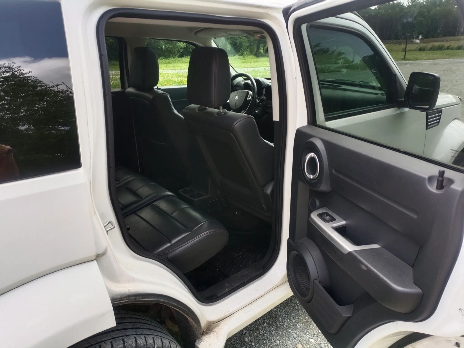 Dodge Nitro Dodge Nitro 2008 260KM Najpotężniejsza wersja RT