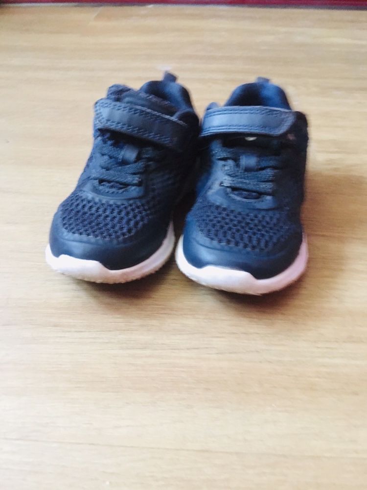 Кроссовки hummel 15 см