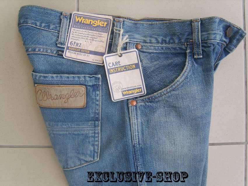 Spodnie męskie dżinsy Wrangler 6Frz W28 L34 ; pas 74 cm