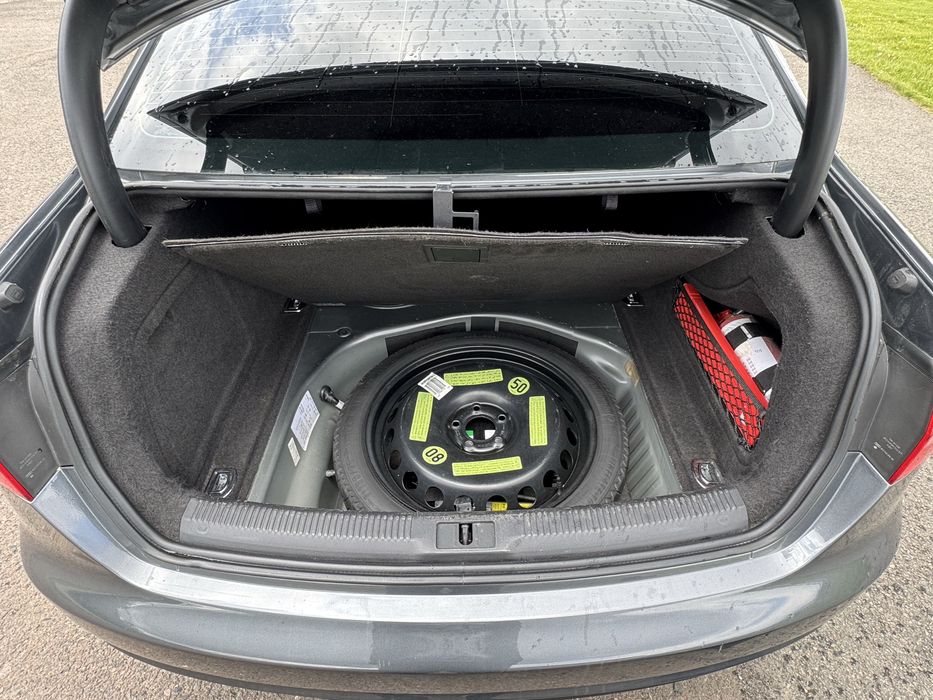 Продам Ауді А4 Б8 quattro 2012 року