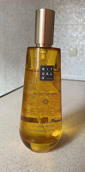 Сухое масло для тела и волос