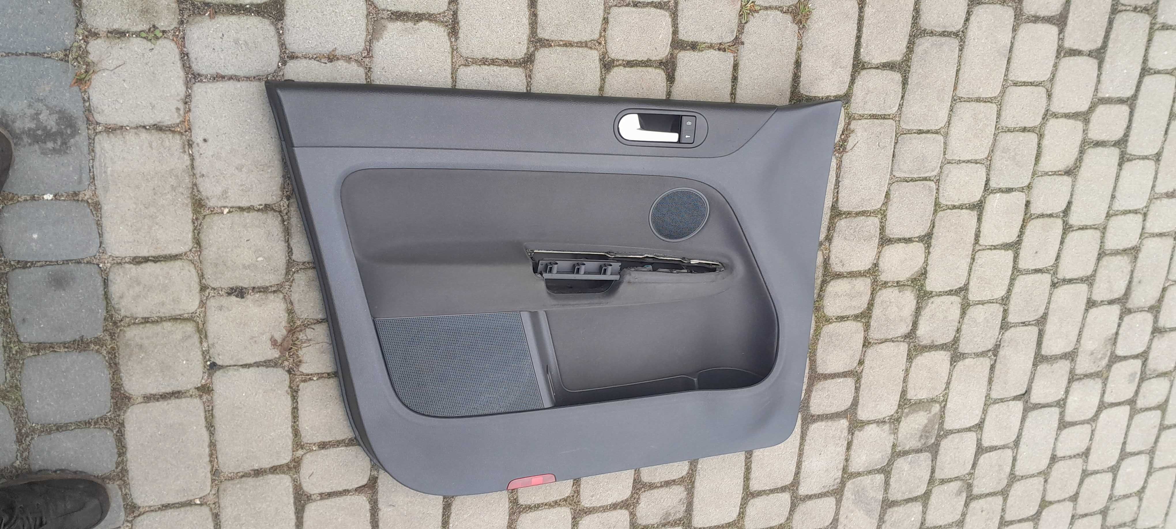 Boczek drzwi kierowcy VW Golf V Plus 6 PLUS
