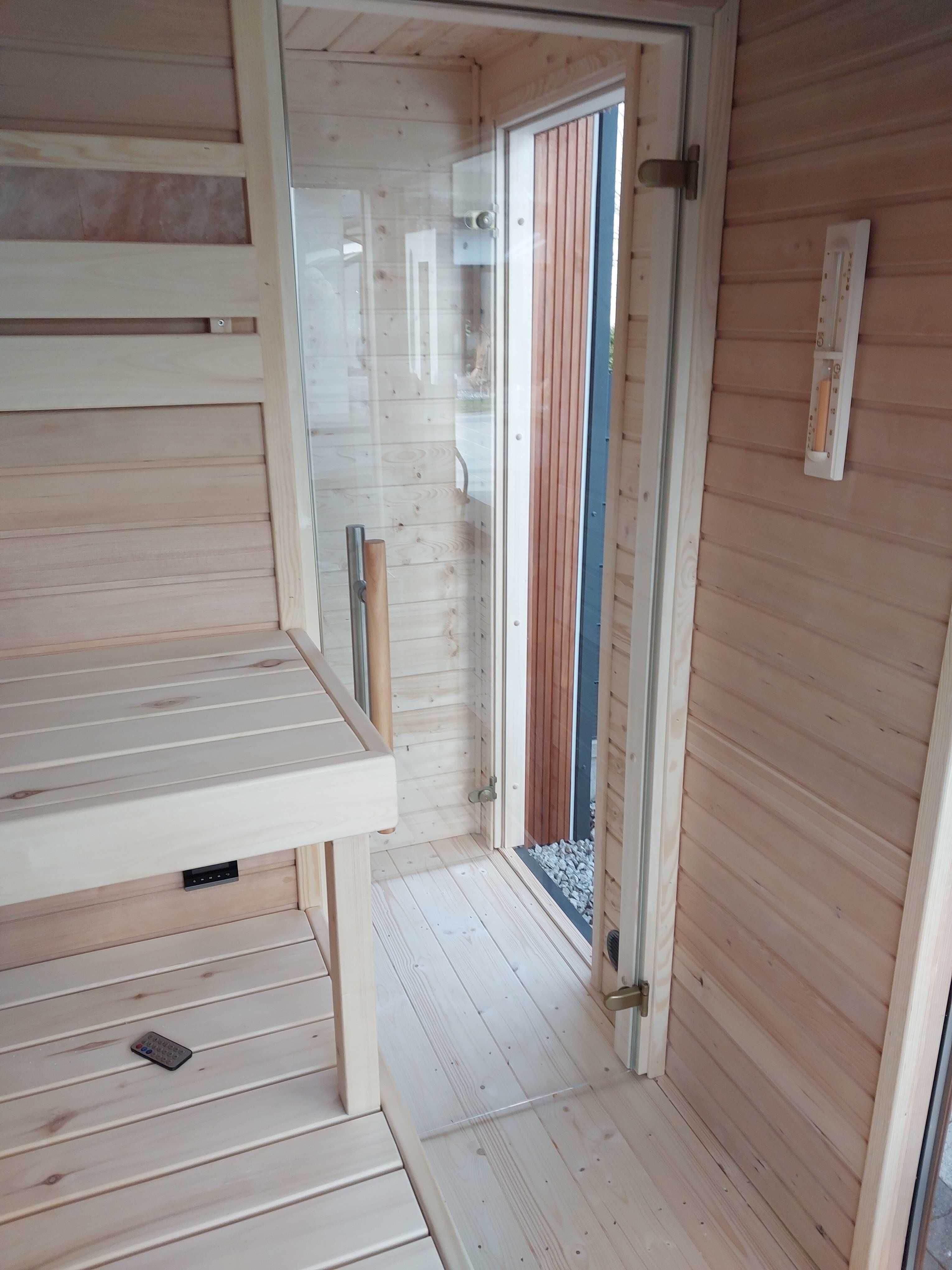 Sauna Nowoczesna Zewnętrzna Thermo z przedsionkiem