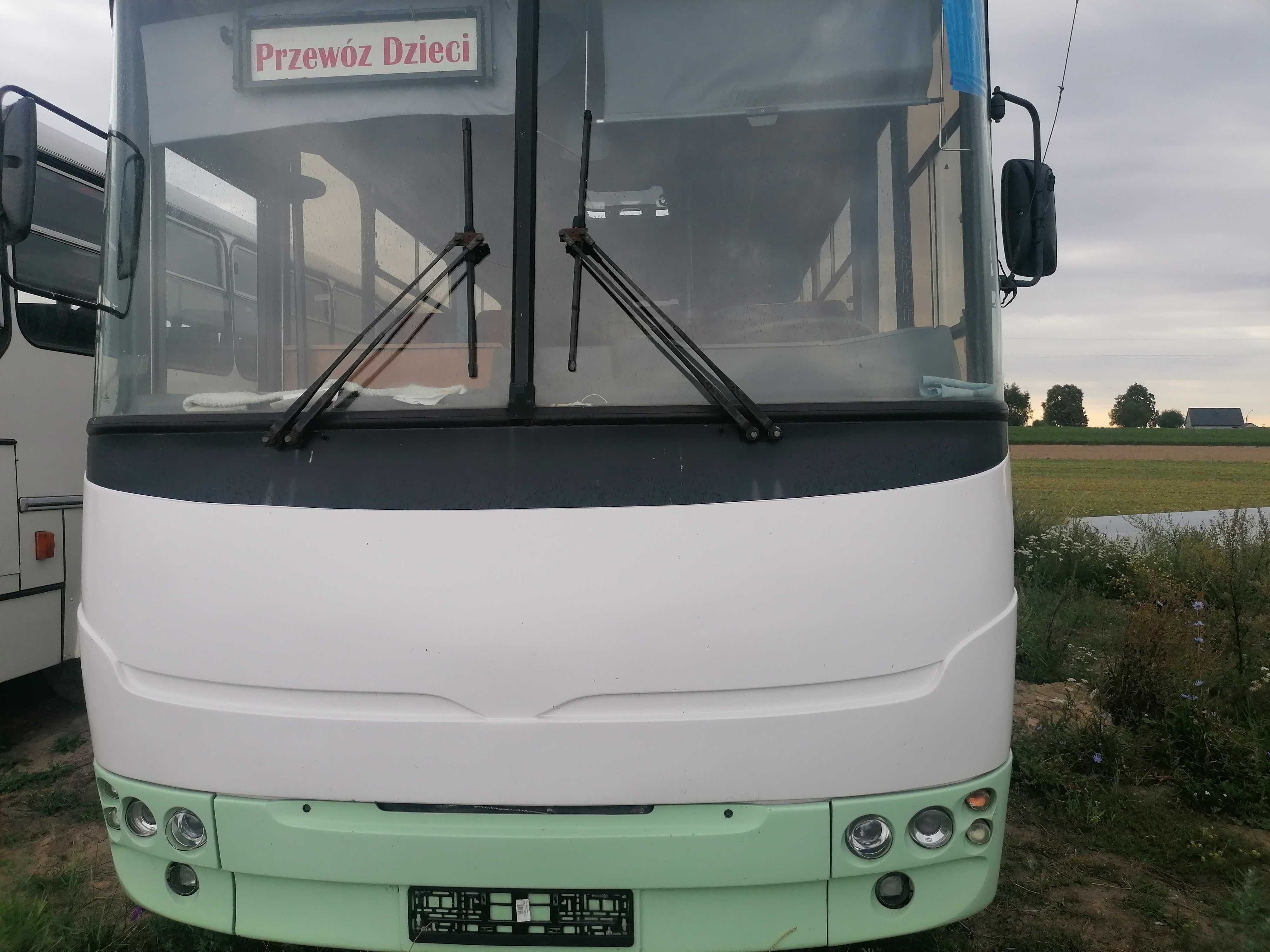 autobus h 10 na części