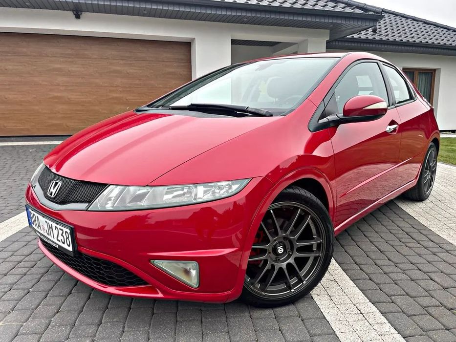 Honda Civic *Zadbana* 1.8 benz. 140KM* Półskóra* Climatronik* Parktronik* Alusy 18