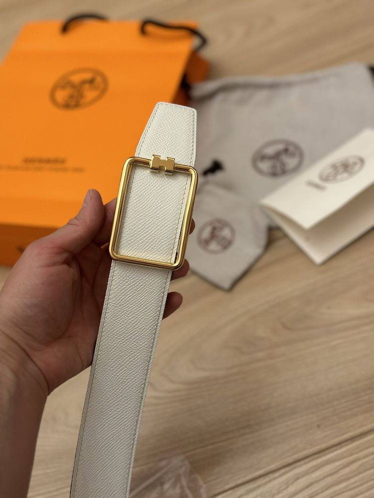 Шкіряний пояс Hermes