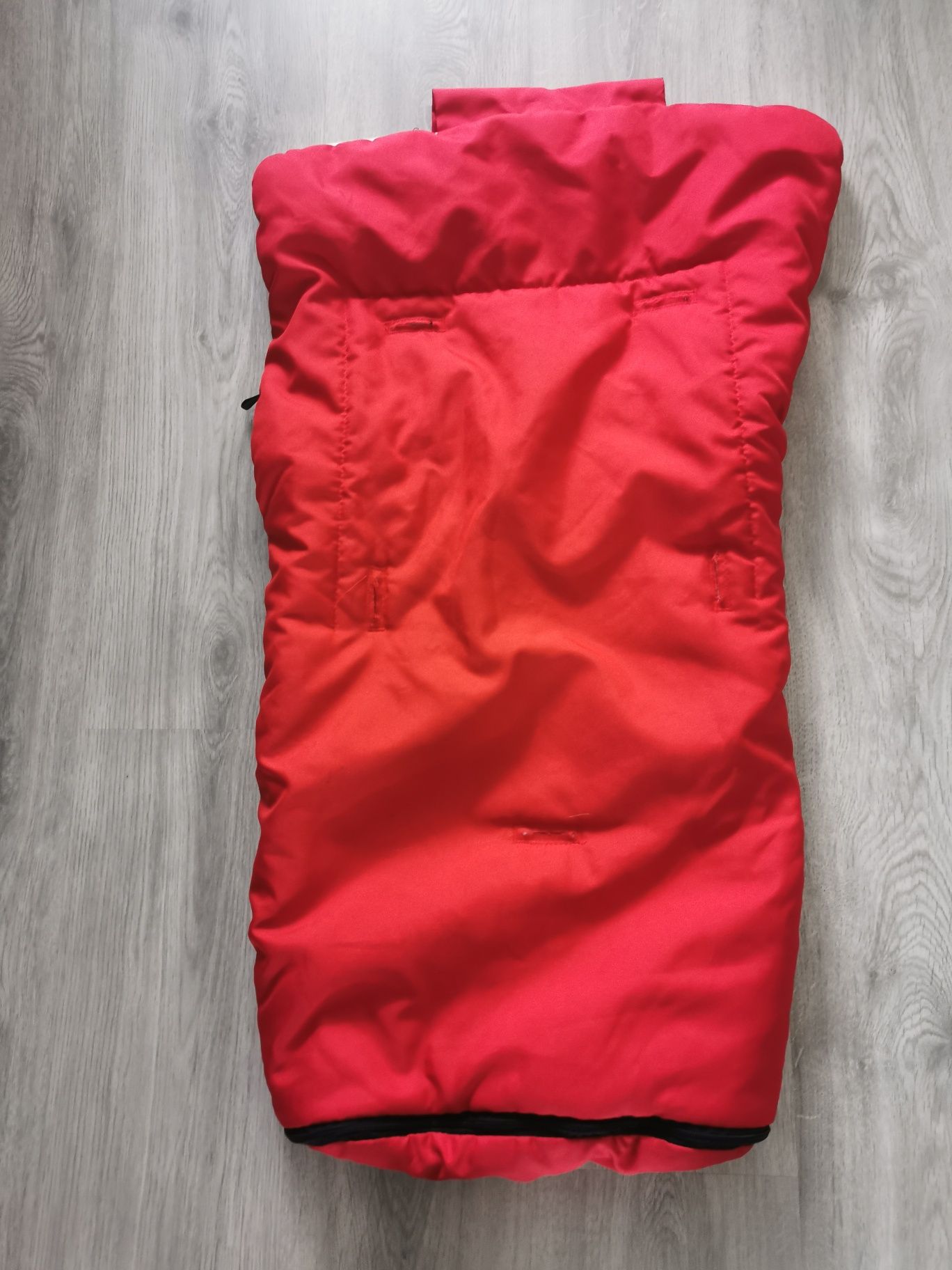 Śpiwór w idealnym stanie, do wózka, sanek, czerwony i kremowy, 85x45
