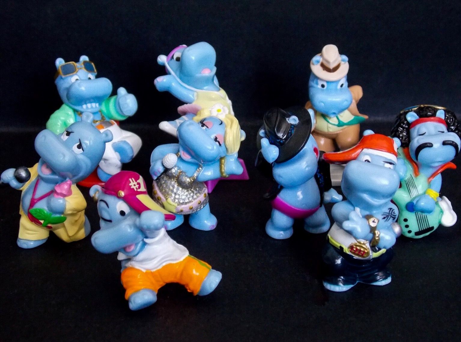 Roy Rock MPG DE124 Mini Figura PVC Kinder 2009 Happy Hippo Talent Show