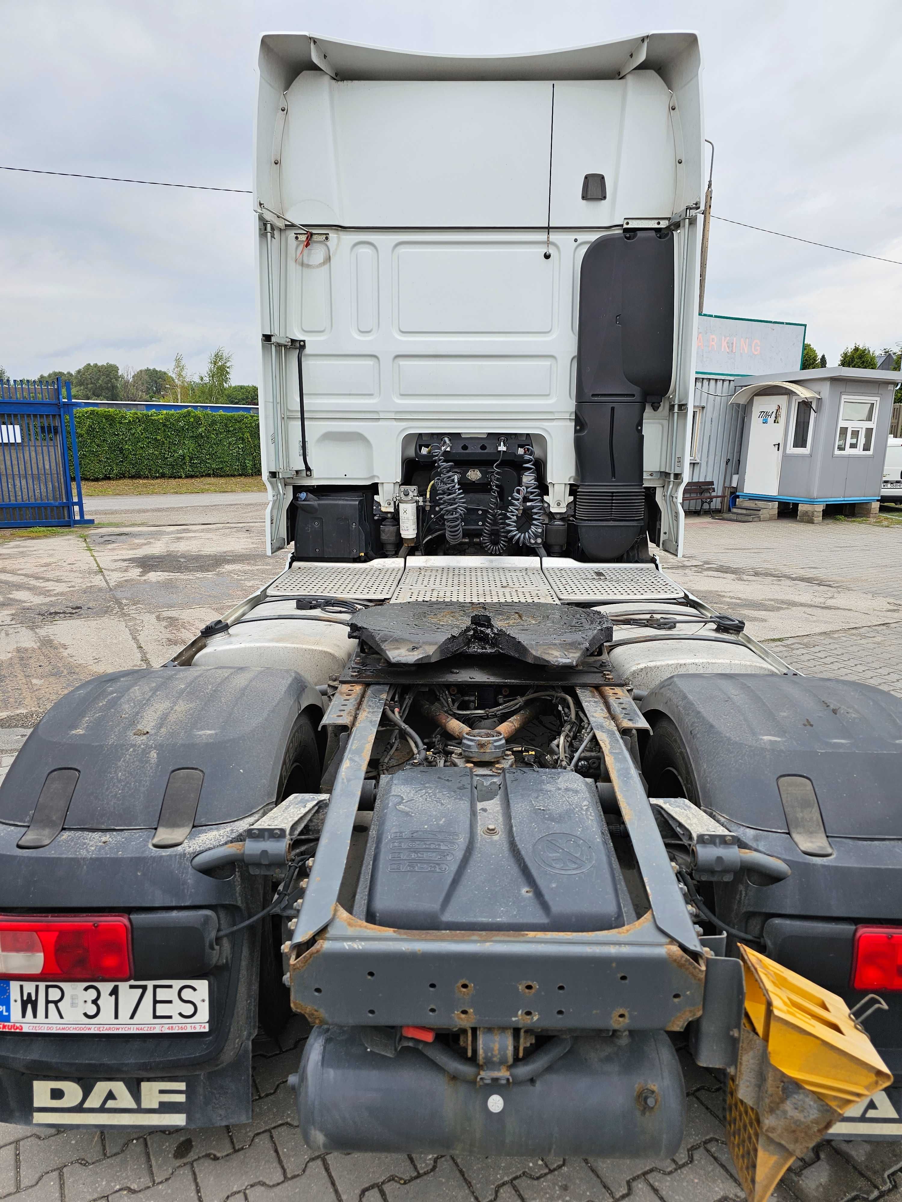 Sprzedam Ciągnik Siodłowy Daf xf 106 510km z 2015 r
