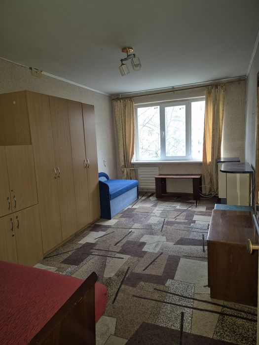 Оренда 2-х кім. Квартири біля Ниви.