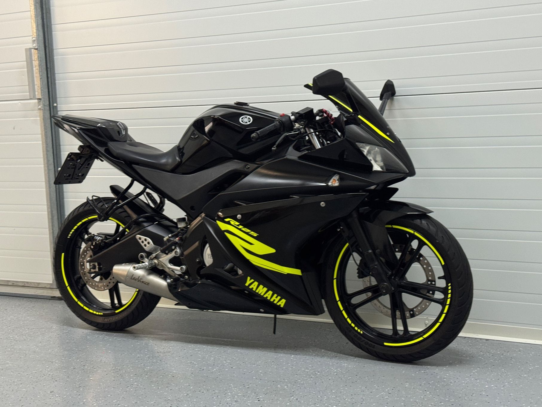 Yamaha R125 YZF R125 Yellow fluo Sportowy Wydech Raty Transport