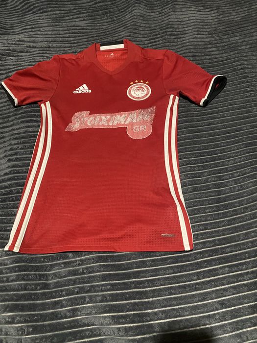 Продам футбольну футболку олімпіакосу