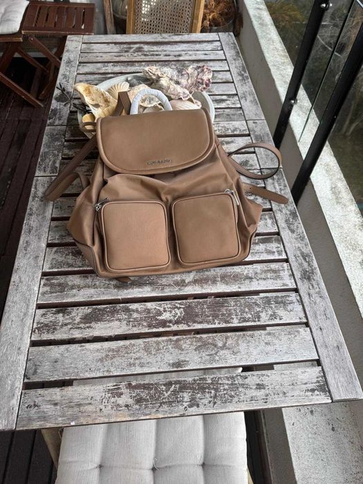 Mochila Michael Kors nova