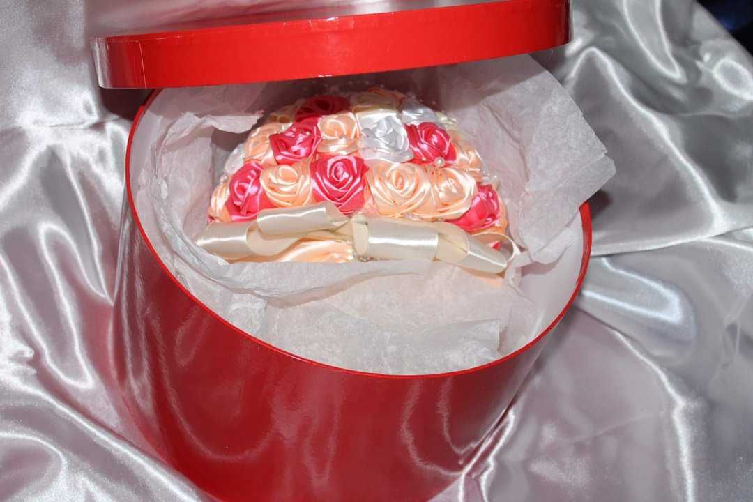 Buquê de noiva em creme lindo