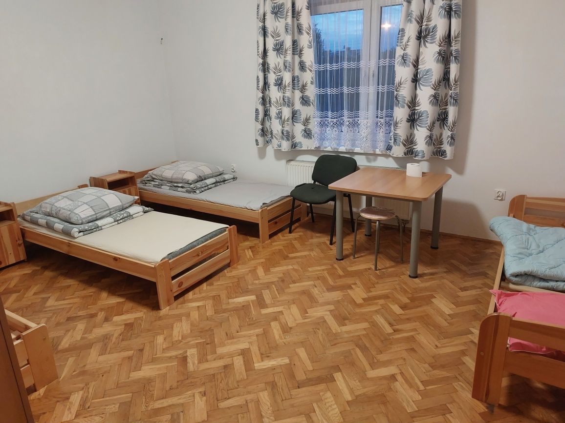 Kwatery hostel pokoje 2 osobowe Błonie ul Grodziska