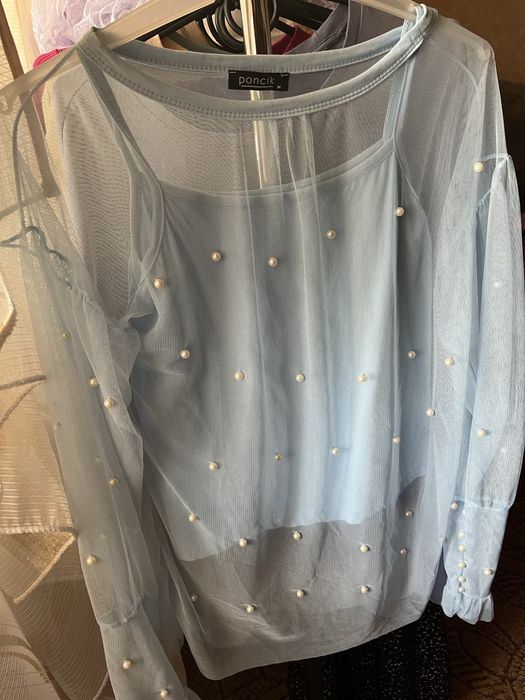 Продам шкільну кофтинку