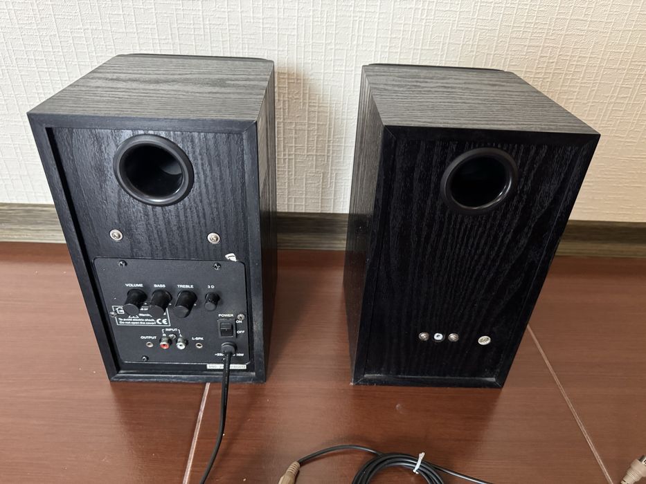 Колонки Mustek SM-210