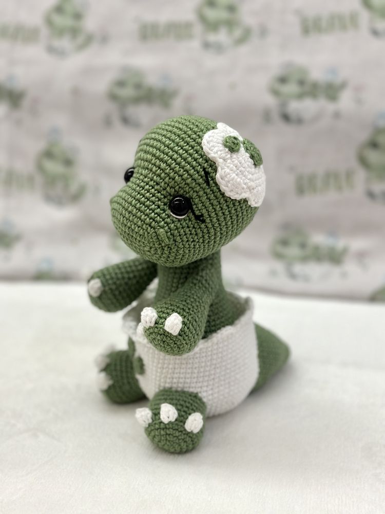 Dinossauro baby amigurumi