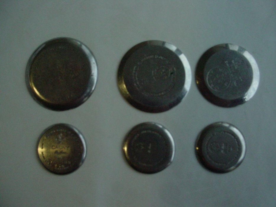 Tampas de relógios, Cauny