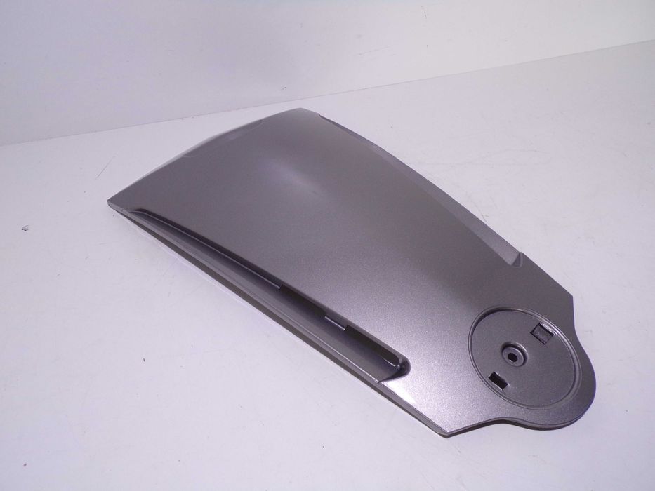 Osłona Klaksonu Krawat Owiewka Gilera Runner 50/125/200cc kolor OEM.