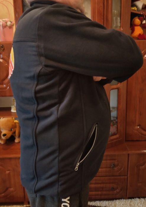 Толстовка , нова !!!