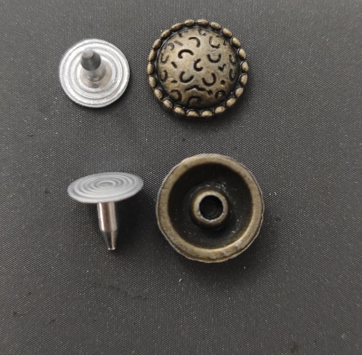 Заклепки (холітени) діаметром 12 мм і 9 мм для джинсів, сумок, одягу.