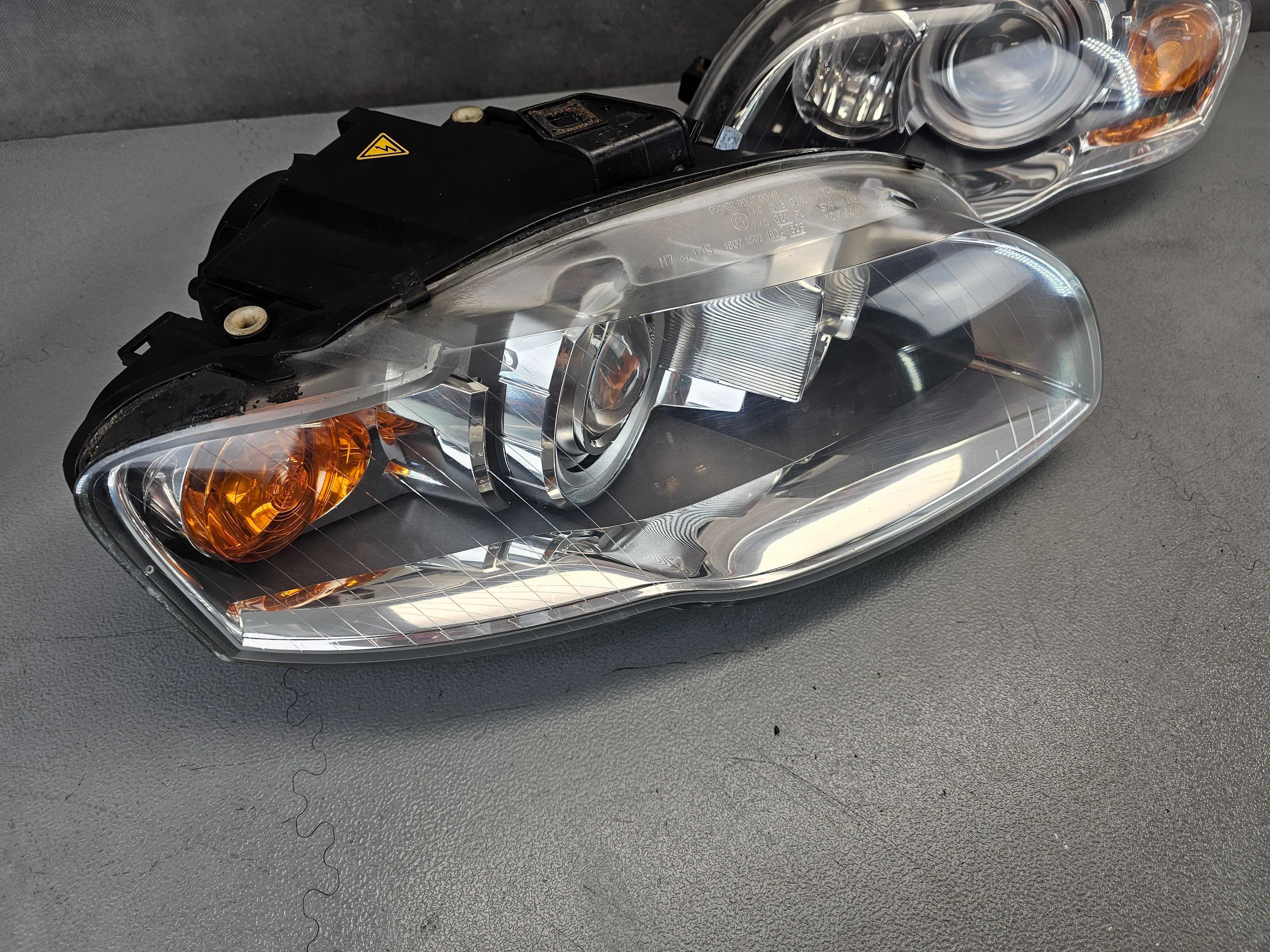 Audi A4 B7 Lampy Przód Przednie Bi-Xenon Komplet Lewa + Prawa EU IGŁA