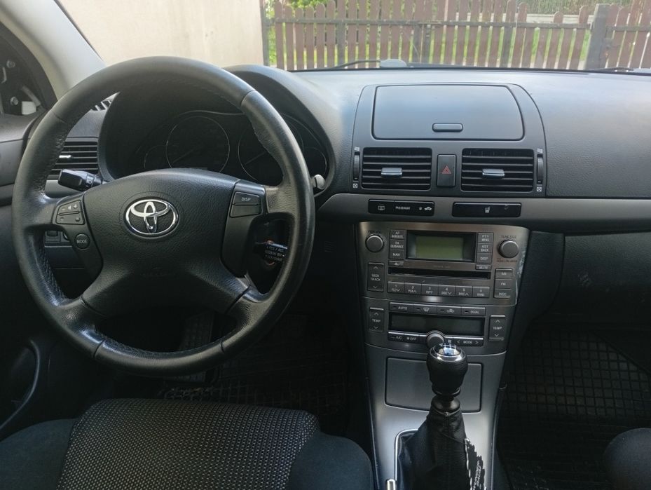 Toyota Avensis  2007