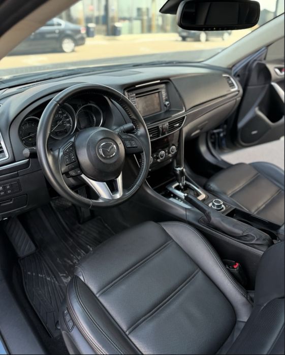 Продам. Mazda 6 Grand Touring