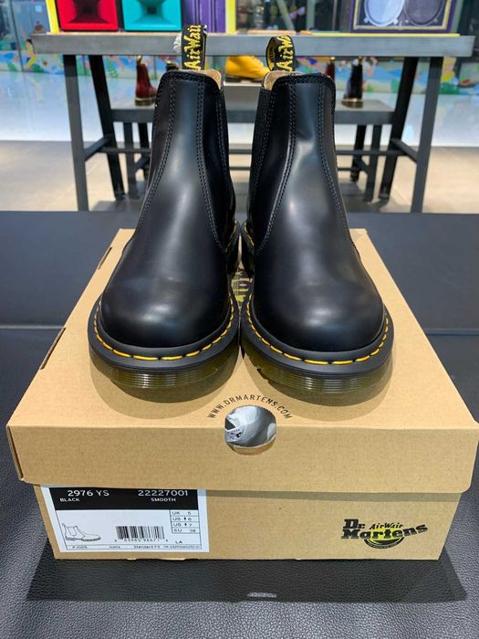 Buty damskie Trampk Dr. Martens Black Buty R.40