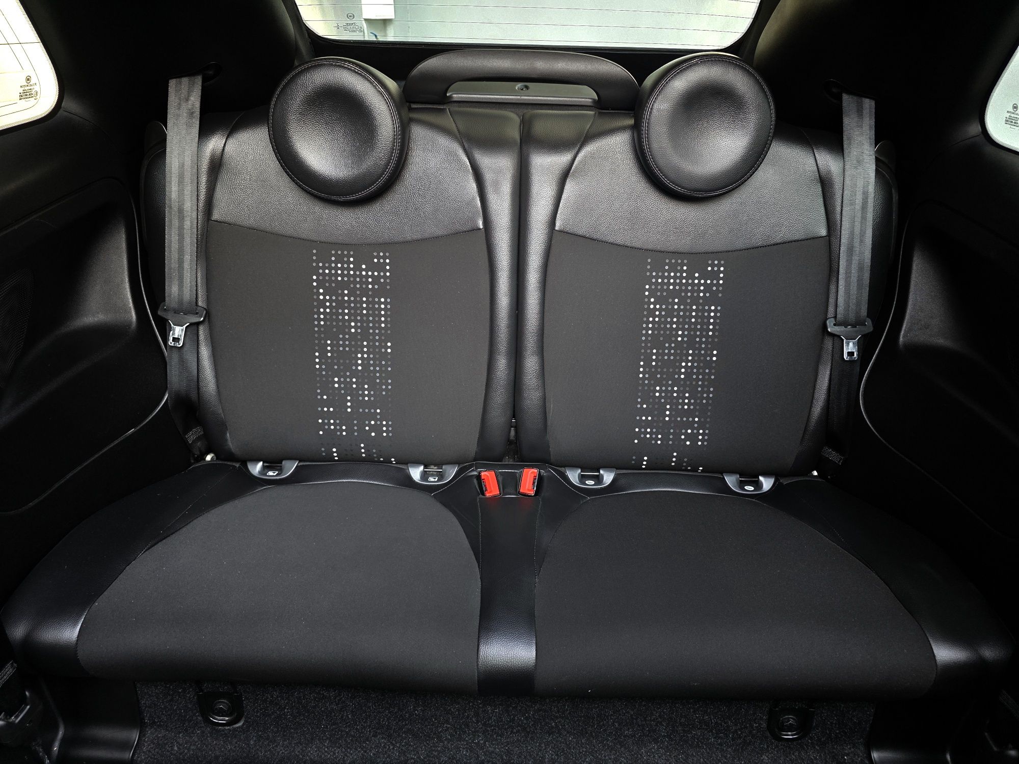 FIAT 500C Launch Edition HYBRID 0.9 70CV- Imaculado