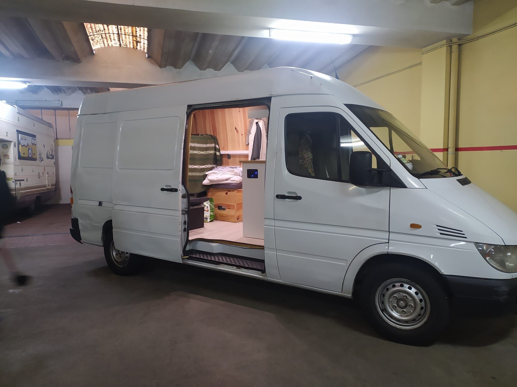 Autocaravana Mercedes Sprinter 213 CDI