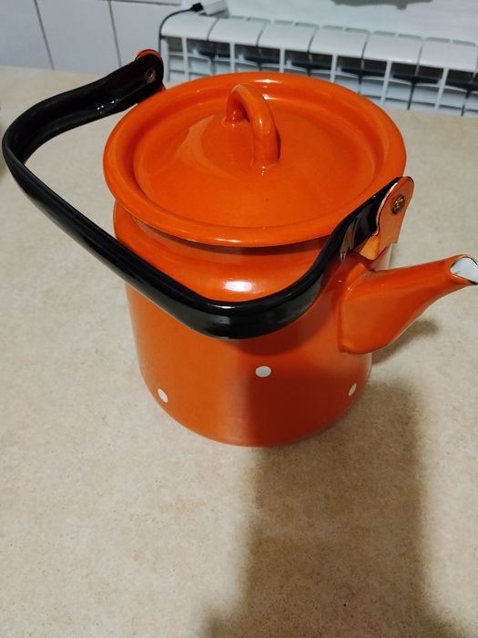 Czajnik sagan emaliowany NOWY