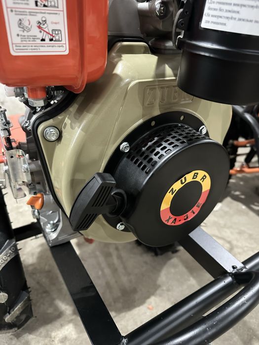 Мотоблок Zubr XA-31 E