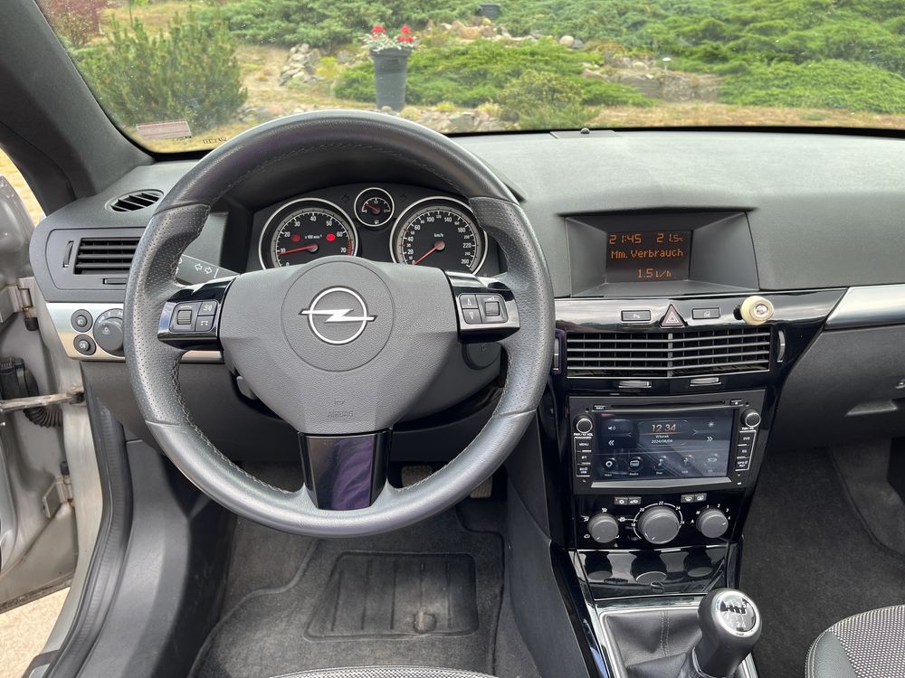 Opel Astra TwinTop 1.8 140km KeylessGo Multifunkcja Radio 2DIN