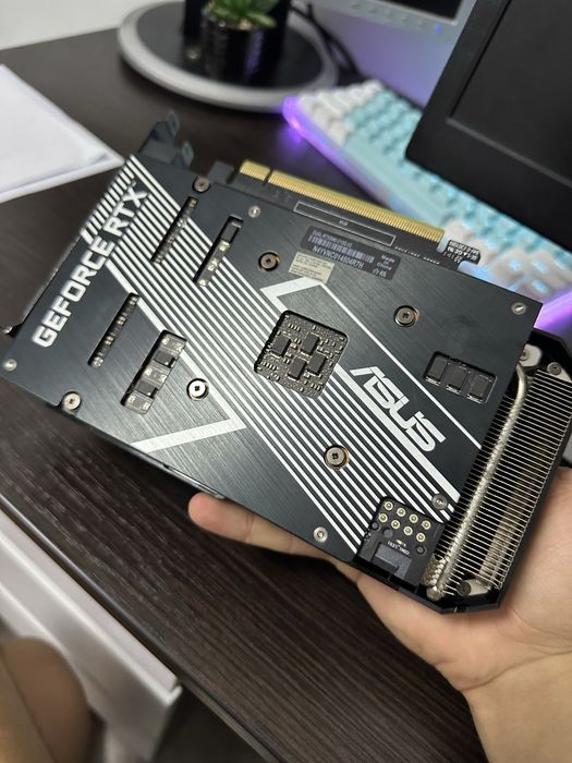 Відеокарта RTX 3060 12gb