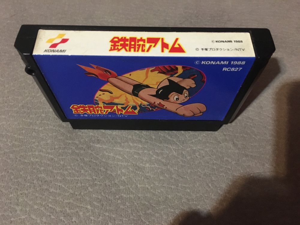 Pegasus gry Astro Boy. Oryginalna Famicom kolekcjoner