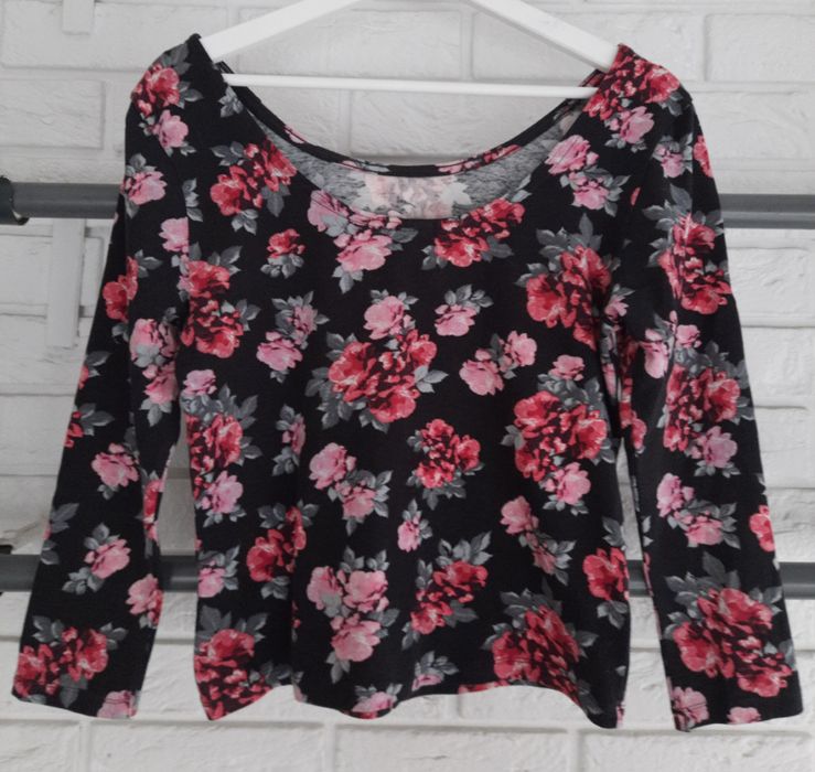 Krótka damska bluzeczka ,,L "