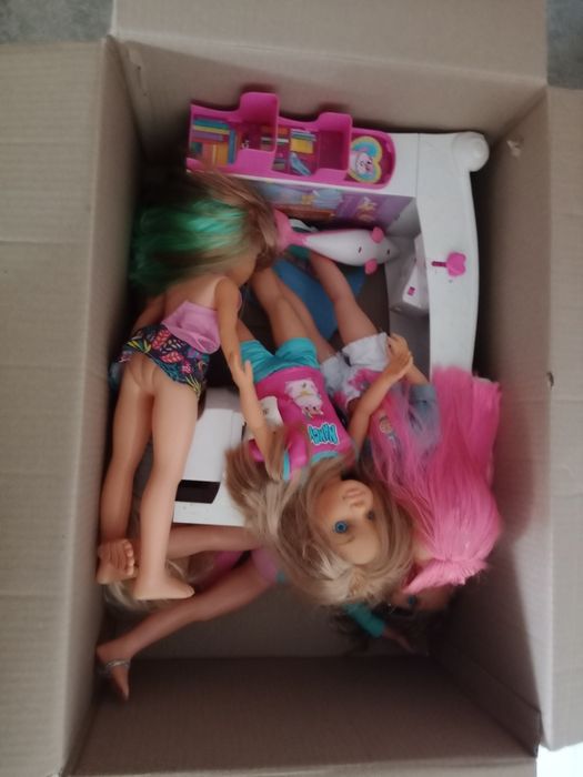 Bonecas de menina